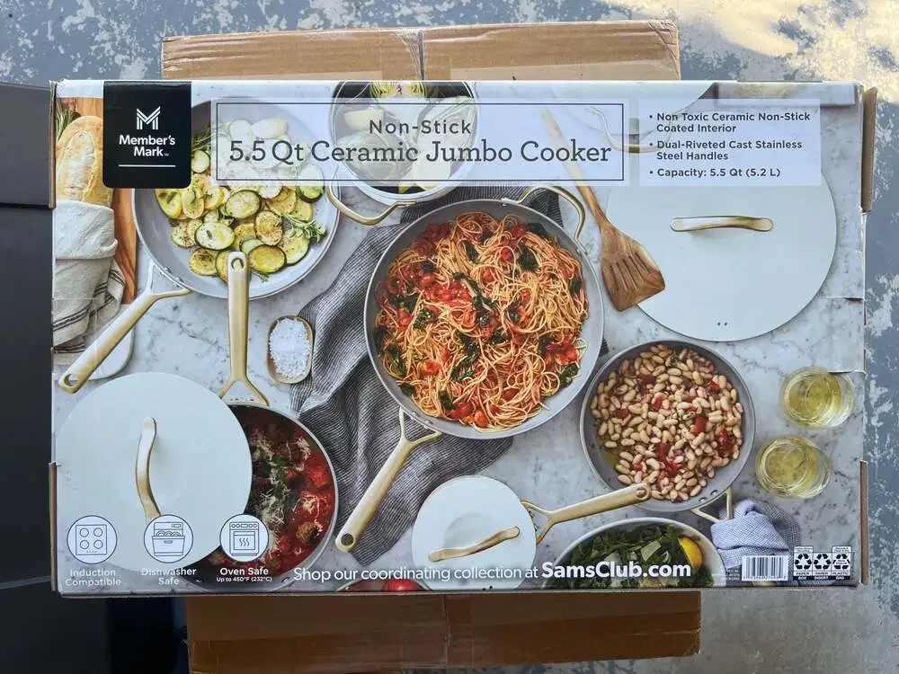 Member's Mark 5.5-Quart Non-Stick Ceramic Jumbo Cooker with Lid